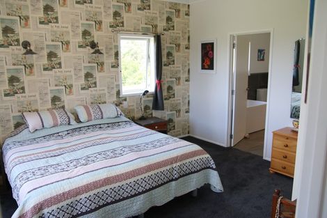 Photo of property in 323 Karioitahi Road, Karioitahi, Waiuku, 2683