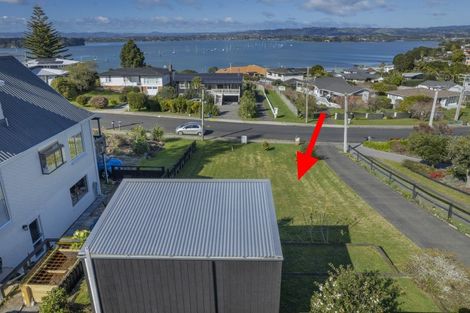 Photo of property in 94a Harbour View Road, Omokoroa, 3114