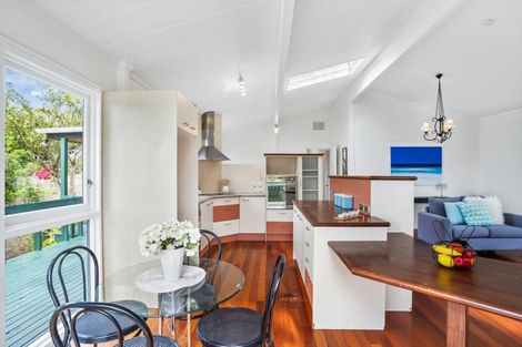 Photo of property in 7 Tranquil Glade, Hillcrest, Auckland, 0627