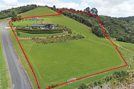 Photo of property in 12 Bridle Way, Hunua, Papakura, 2583