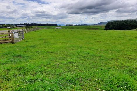 Photo of property in 28 Highland View Drive, Tokomaru, Palmerston North, 4474