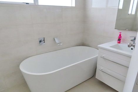 Photo of property in 42 Outram Grove, Kelson, Lower Hutt, 5010