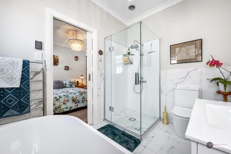 Photo of property in 24 Collins Street, Petone, Lower Hutt, 5012