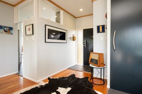 Photo of property in 13 Awarua Crescent, Havelock North, 4130