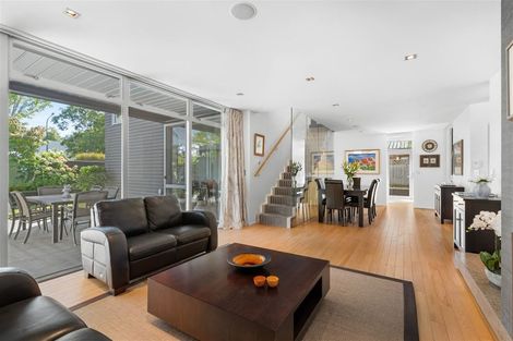 Photo of property in 21 Weka Street, Fendalton, Christchurch, 8041