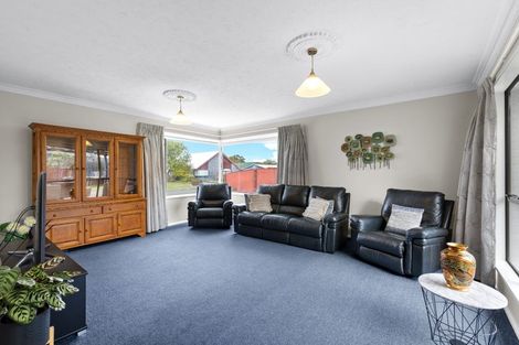 Photo of property in 161 Royal Park Drive, Parklands, Christchurch, 8083