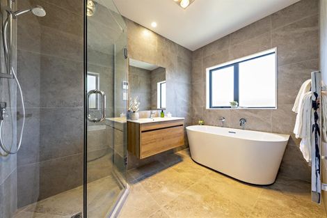 Photo of property in 9 Catherine Mclean Road, Pukekohe, 2120