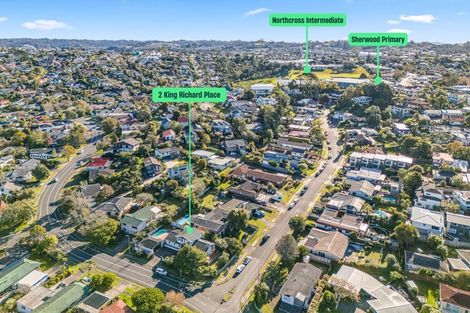 Photo of property in 2 King Richard Place, Browns Bay, Auckland, 0630