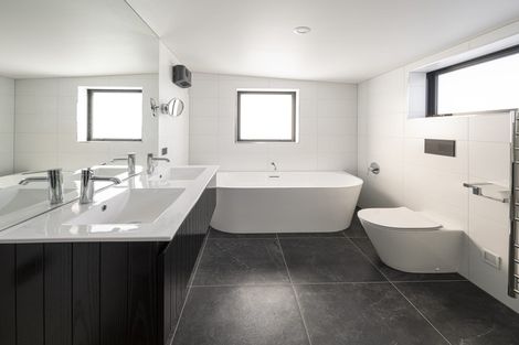 Photo of property in 57b Garreg Road, Bryndwr, Christchurch, 8052