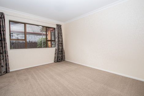 Photo of property in 124 Grey Street, Cambridge, 3434