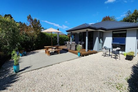 Photo of property in 2 Kahu Close, Kaiteriteri, Motueka, 7197