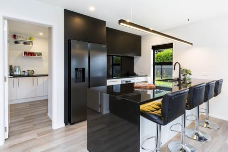 Photo of property in 25 Salisbury Crescent, Wallaceville, Upper Hutt, 5018