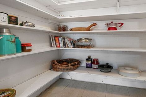 Photo of property in 10 Rimu Road, Kelburn, Wellington, 6012