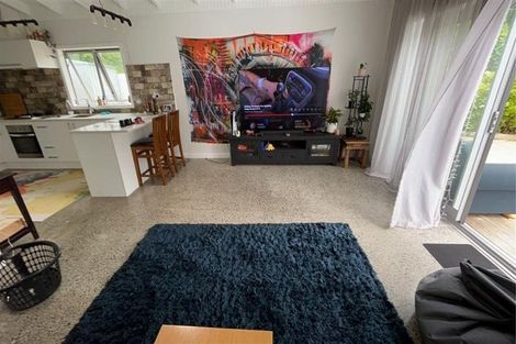 Photo of property in 2a Roach Street, Maeroa, Hamilton, 3200