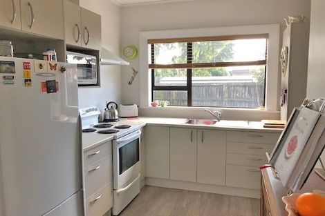 Photo of property in 335 Breezes Road, Aranui, Christchurch, 8061