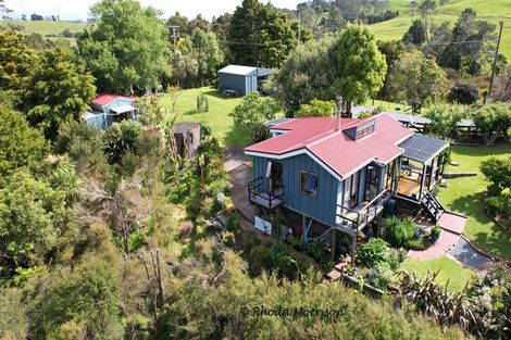 Photo of property in 43 Pahi Road, Paparoa, 0571