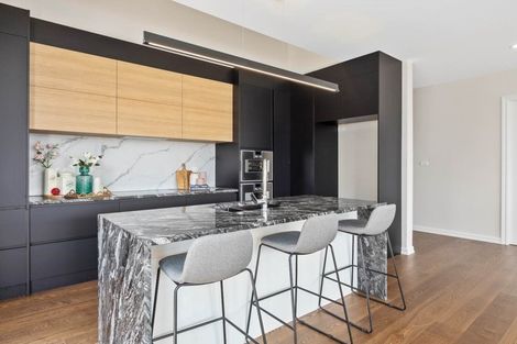 Photo of property in 3 May Potter Close, Oteha, Auckland, 0632