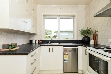 Photo of property in 1/2 Herbert Road, Queenwood, Hamilton, 3210