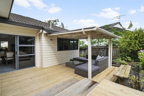 Photo of property in 80 Caribbean Drive, Unsworth Heights, Auckland, 0632