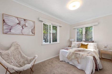 Photo of property in 2/306 Beach Road, Campbells Bay, Auckland, 0630