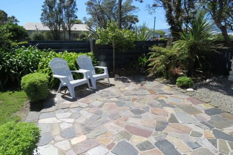 Photo of property in 22 Queen Street, Westport, 7825