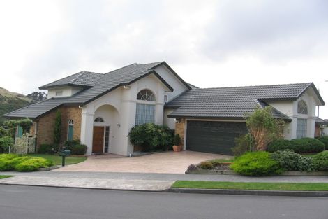 Photo of property in 2 Eastcott Grove, Churton Park, Wellington, 6037