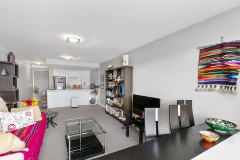 Photo of property in The Capital, 11/370 Oriental Parade, Oriental Bay, Wellington, 6011