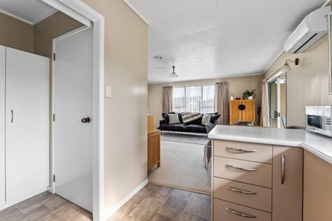 Photo of property in 3a Rossiter Crescent, Lynmouth, New Plymouth, 4310