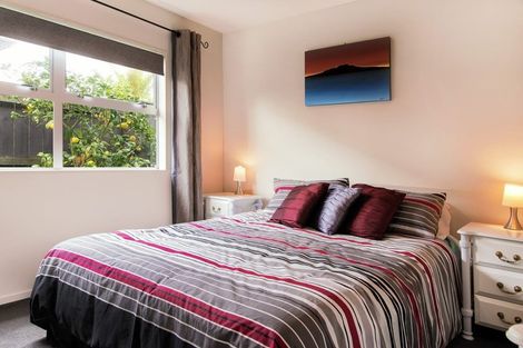 Photo of property in 49 Aberdeen Crescent, Wattle Downs, Auckland, 2103