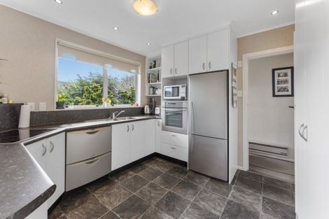 Photo of property in 53 Waipounamu Drive, Kelson, Lower Hutt, 5010