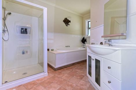 Photo of property in 641 Whitecliffs Road, Whitecliffs, Coalgate, 7673