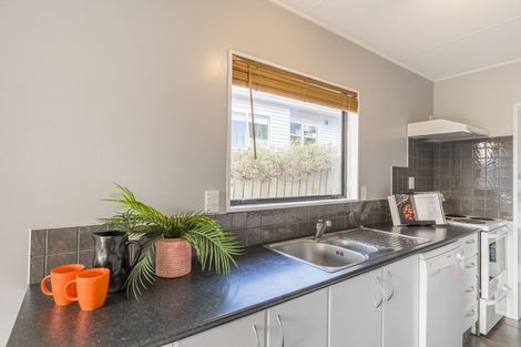 Photo of property in 95a Renown Road, Raumati South, Paraparaumu, 5032