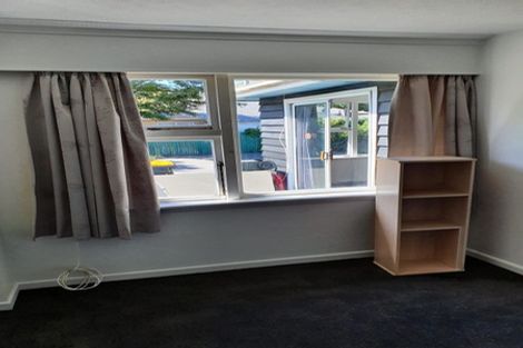 Photo of property in 310 Riccarton Road, Upper Riccarton, Christchurch, 8041