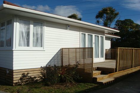 Photo of property in 24a Miranda Street, Avondale, Auckland, 0600