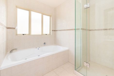 Photo of property in 40 Monte Cassino Place, Birkdale, Auckland, 0626