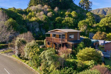 Photo of property in 4 Bay Vista Drive, Pohara, Takaka, 7183