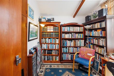 Photo of property in 14 Totara Street, Marton, 4710