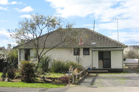 Photo of property in 18 Bibby Street, Waipawa, 4210