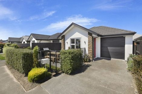Photo of property in 19 Packard Crescent, Halswell, Christchurch, 8025
