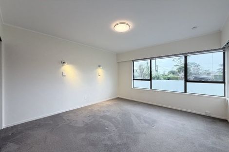 Photo of property in 2/14 Taharoto Road, Takapuna, Auckland, 0622
