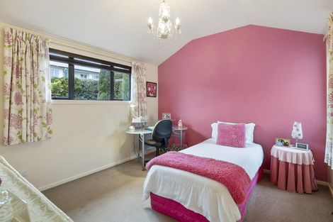 Photo of property in 6 Gowan Close, Shiel Hill, Dunedin, 9013