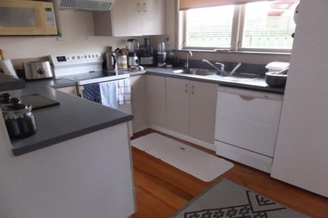 Photo of property in 37 Prisk Street, Melville, Hamilton, 3206