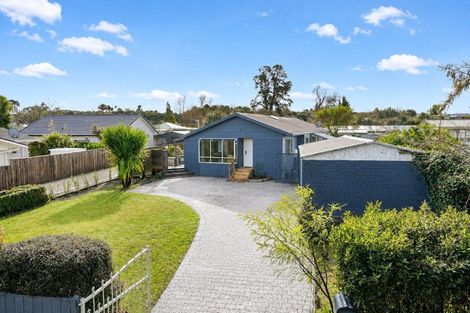 Photo of property in 11 Egmont Road, Ngongotaha, Rotorua, 3010
