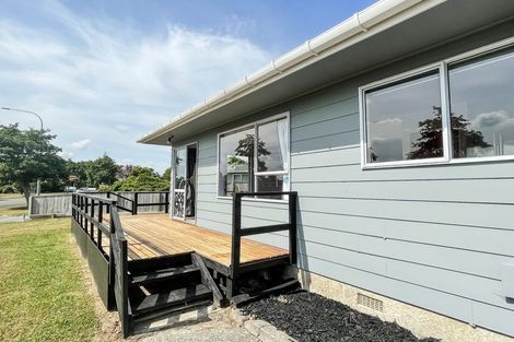 Photo of property in 38 Amberley Avenue, Westbrook, Palmerston North, 4412