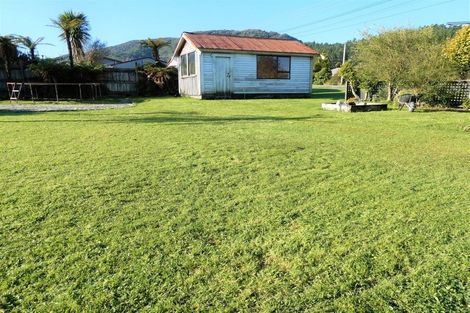 Photo of property in 15 Ohau Street, Dobson, Greymouth, 7805