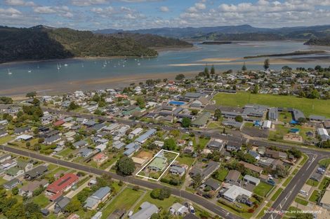 Photo of property in 34 White Street, Whitianga, 3510