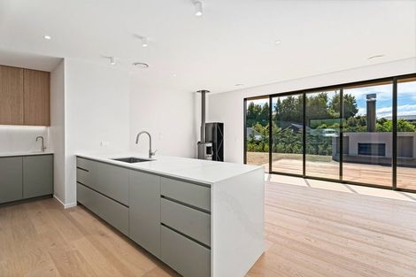 Photo of property in 46 Stackbrae Avenue, Wanaka, 9305