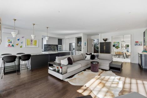Photo of property in 361 Hibiscus Coast Highway, Orewa, 0931