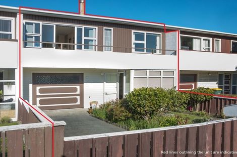 Photo of property in 3b Whitehouse Road, Titahi Bay, Porirua, 5022