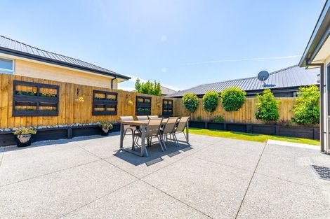 Photo of property in 5 Mueller Drive, Oceanview, Timaru, 7910